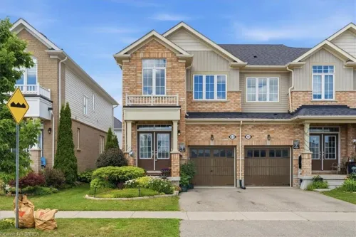 21 Hartley Avenue, Paris, ON N3L 0G9