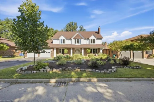 527 Anndale Court, Waterloo, ON N2K 2R1