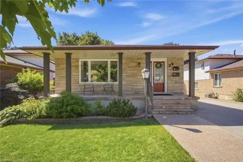 26 Alexander Avenue, Cambridge, ON N1R 5K6