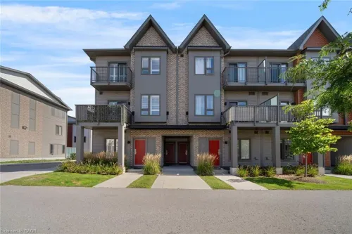 104-2635 William Jackson Drive, Pickering, ON L1X 0L2