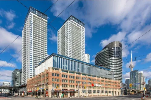 17 Bathurst Street 3209, Toronto, ON M5V 0N1