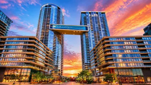 21 Iceboat Terrace Ph11, Toronto, ON M5V 4A9