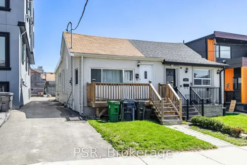 285 Robina Avenue, Toronto, ON M6C 3Y9