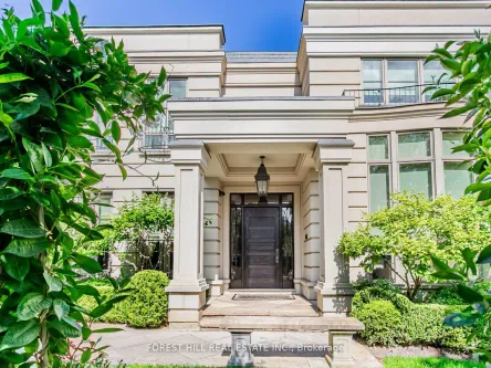 7 Cedarwood Avenue, Toronto, ON M2L 1L7
