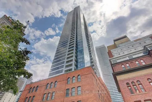 5 St Joseph St Street 1511, Toronto, ON M4Y 0B6