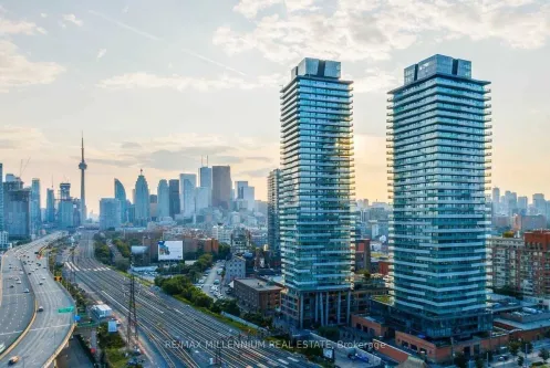 70 Distillery Lane 3108, Toronto, ON M5A 0E3