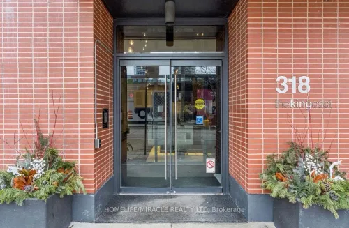 318 King Street E 207, Toronto, ON M5A 0C1