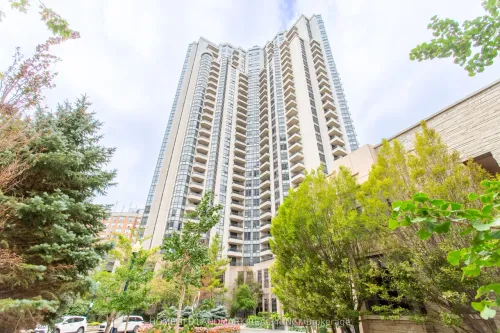 500 Doris Avenue, Toronto, ON M2N 0C1