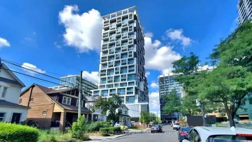 5 Soudan Avenue W 903, Toronto, ON M4S 1B0