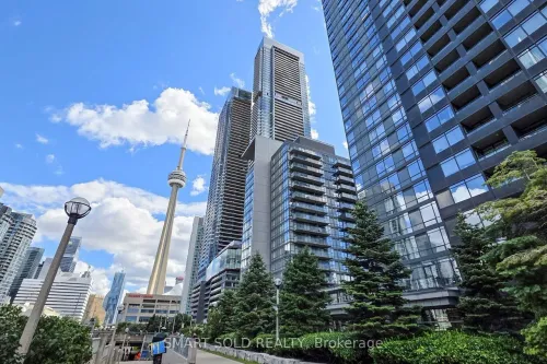 4K Spadina Avenue 1121, Toronto, ON M5V 3Y9
