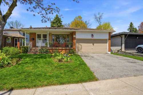 36 LANGEVIN Crescent, Toronto, ON M1C 2B6