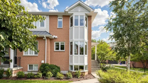 83 Mondeo Drive 331, Toronto, ON M1P 5B6