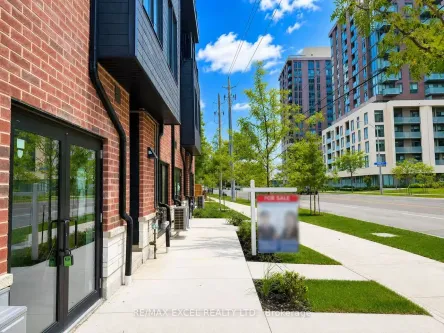 3069 Pharmacy Avenue 10, Toronto, ON M1W 2H1