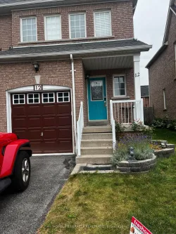 12 Gateway Court, Whitby, ON L1R 3M9