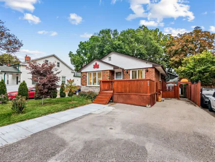 621 Byron Street S, Whitby, ON L1N 4R6