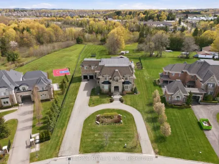 21 Stallions Court, Vaughan, ON L6A 4V5