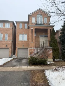 212 Yellowood Circle, Vaughan, ON L4J 8M4