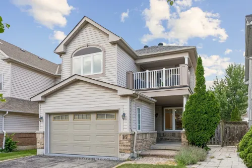 16 Trout Lily Avenue, Markham, ON L3S 4C1