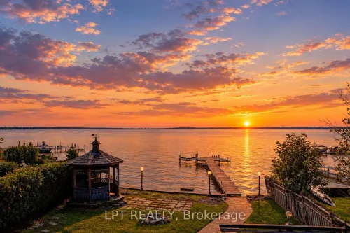 38 Metropolitan Crescent, Georgina, ON L4P 1L5
