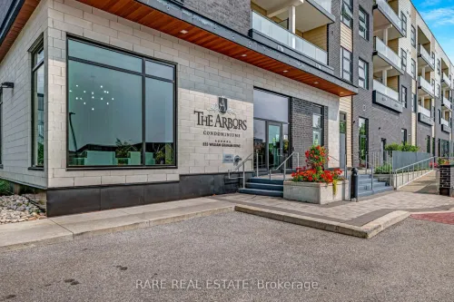 555 William Graham Drive 115, Aurora, ON L4G 7C4