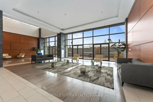12 Woodstream Boulevard 1015, Vaughan, ON L4L 8C4