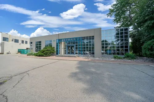 45 Tandem Road, Vaughan, ON L4K 3G1