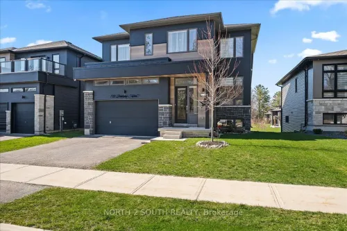 118 Berkely Street, Wasaga Beach, ON L9Z 0K5