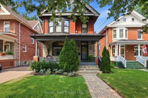 202 Pine Street, Collingwood, ON L9Z 2P2