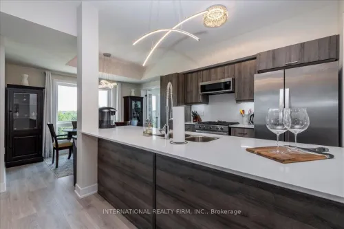8 Culinary Lane 301, Barrie, ON L9J 0T2