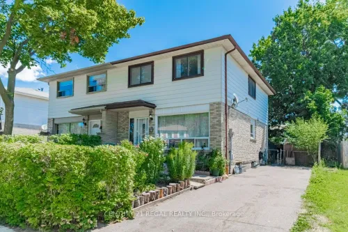 19 Carberry Crescent, Brampton, ON L6V 2G1