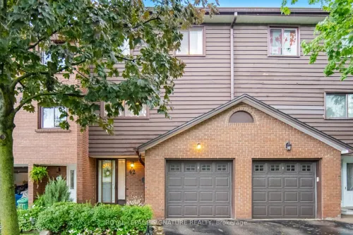 4230 Fieldgate Drive 42, Mississauga, ON L4W 2M5