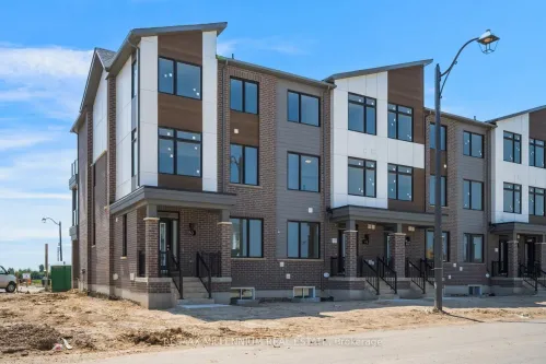 50 Thornbird Crescent MAIN, Brampton, ON L7A 0B8