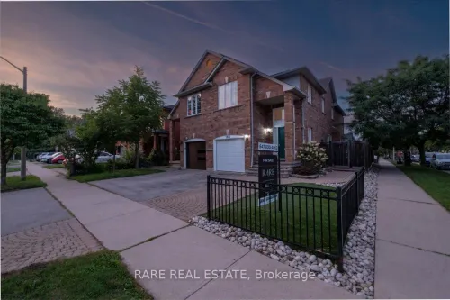 1825 Hobson Drive, Burlington, ON L7L 6P9