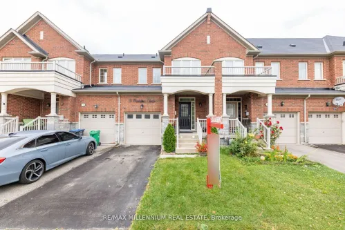 9 Pendulum Circle, Brampton, ON L6R 3N5