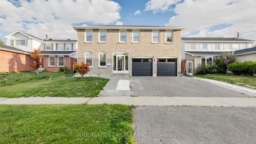 27 Mackay Street S, Brampton, ON L6S 3P8