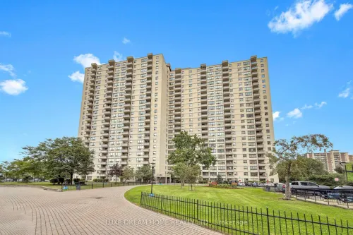 370 Dixon Road 409, Toronto, ON M9R 1T2