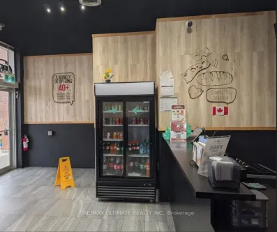 117 Cross Avenue S B7, Oakville, ON L6J 2W7