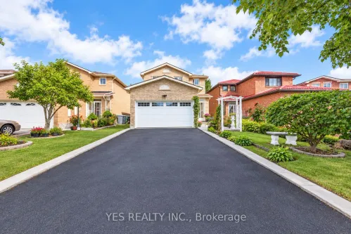 7 Colchester Avenue, Brampton, ON L6Z 3R1