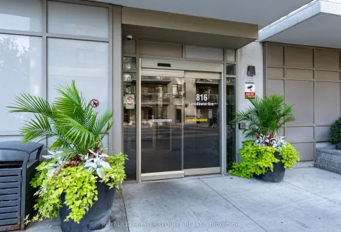 816 Lansdowne Avenue 320, Toronto, ON M6H 4K6