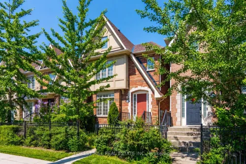 3549 Eglinton Avenue W, Mississauga, ON L5M 7T3