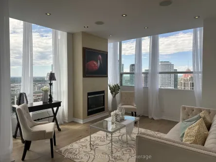 220 Burnhamthorpe Road W 3404, Mississauga, ON L5B 4N4