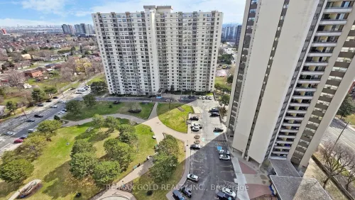 390 Dixon Road 1611, Toronto, ON M9R 1T4