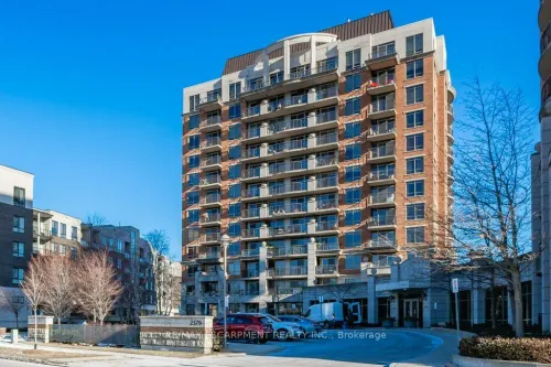 2391 CENTRAL PARK Drive 209, Oakville, ON L6H 0E4