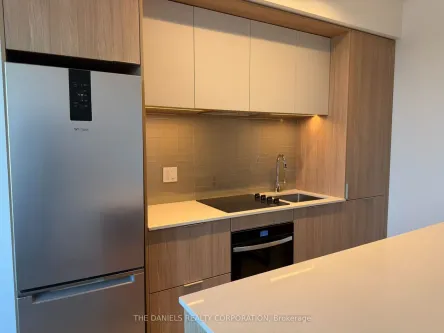 395 Square One Drive 4411, Mississauga, ON L5B 0P6