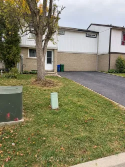 31 Geraldine Court, Brampton, ON L6S 2J6