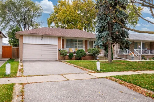 7 Mancroft Crescent, Toronto, ON M9W 3G1