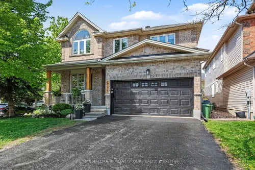 2139 Valin Street, Ottawa, ON K4A 4T3