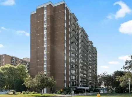 8591 Riverside Drive E 709, Windsor, ON N8S 1G3