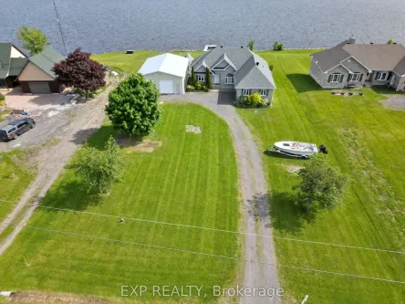 15 Rue Haute Rive Street, Alfred and Plantagenet, ON K0B 1J0