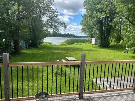 2860 9th Line E, Beckwith, ON K7C 3P2